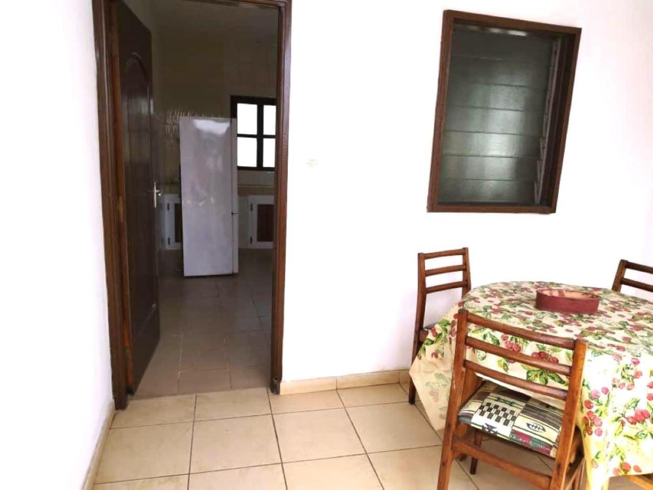 لومي Rosalie'S Suites المظهر الخارجي الصورة