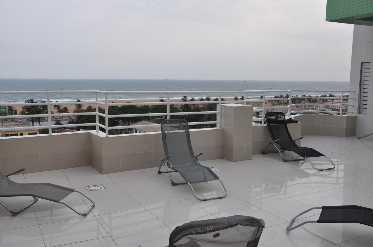 لومي Rosalie'S Suites المظهر الخارجي الصورة