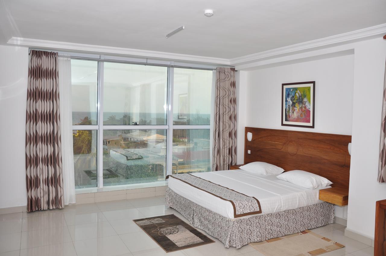 لومي Rosalie'S Suites المظهر الخارجي الصورة