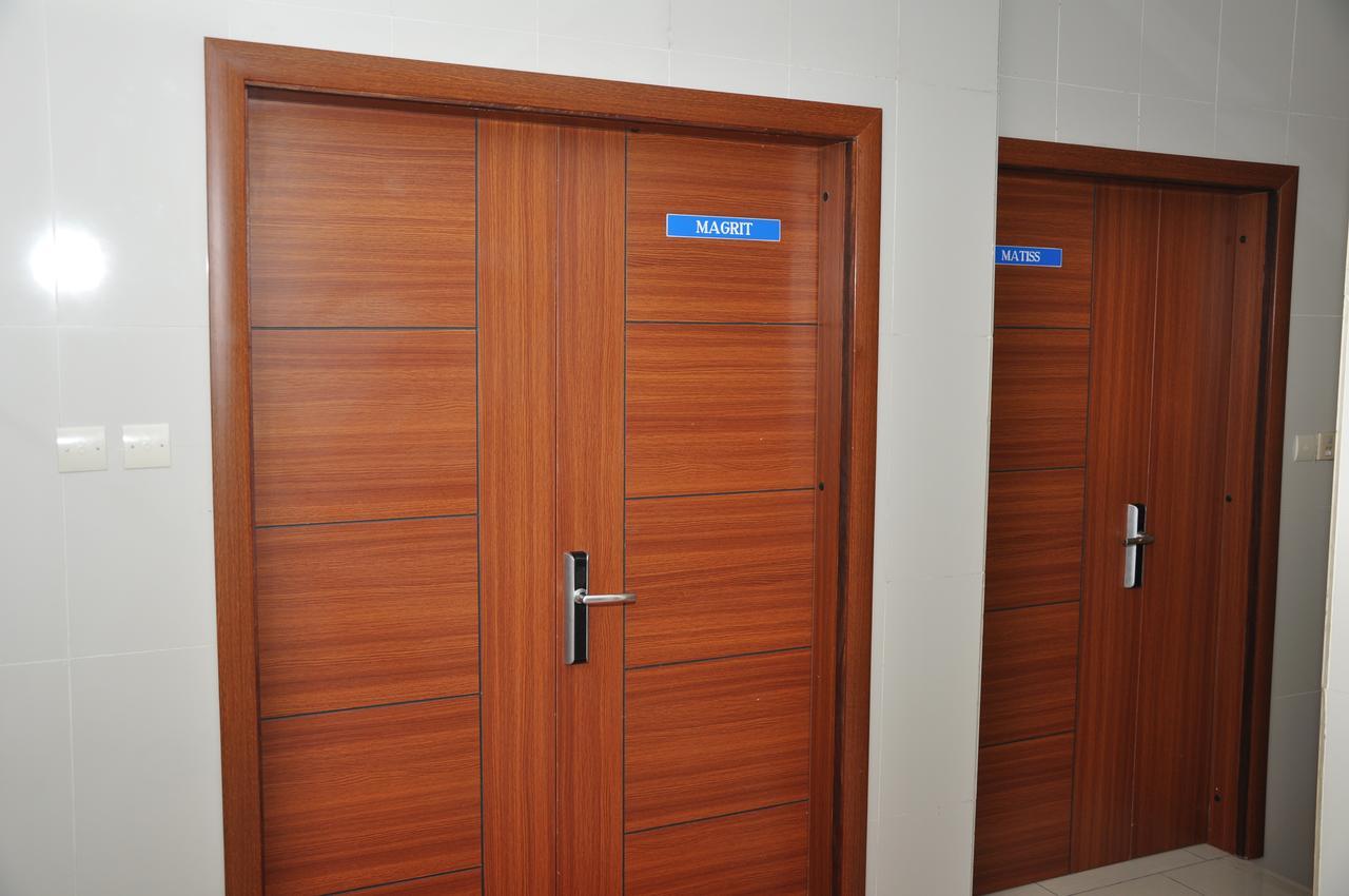 لومي Rosalie'S Suites المظهر الخارجي الصورة